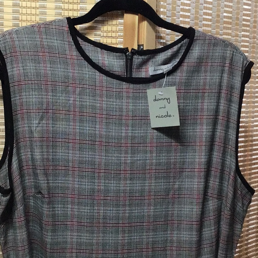 Winter look dress with black belt / lightweight  NWT never worn